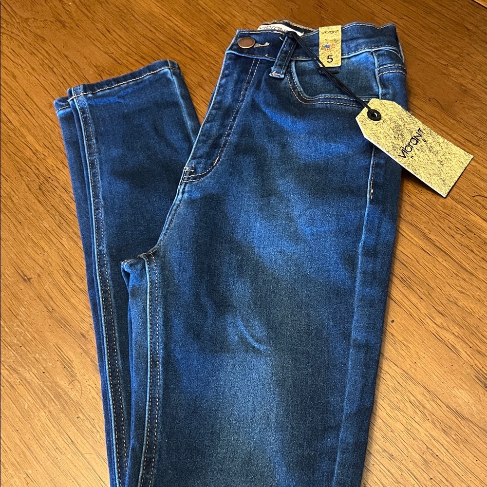Vibrant jeans